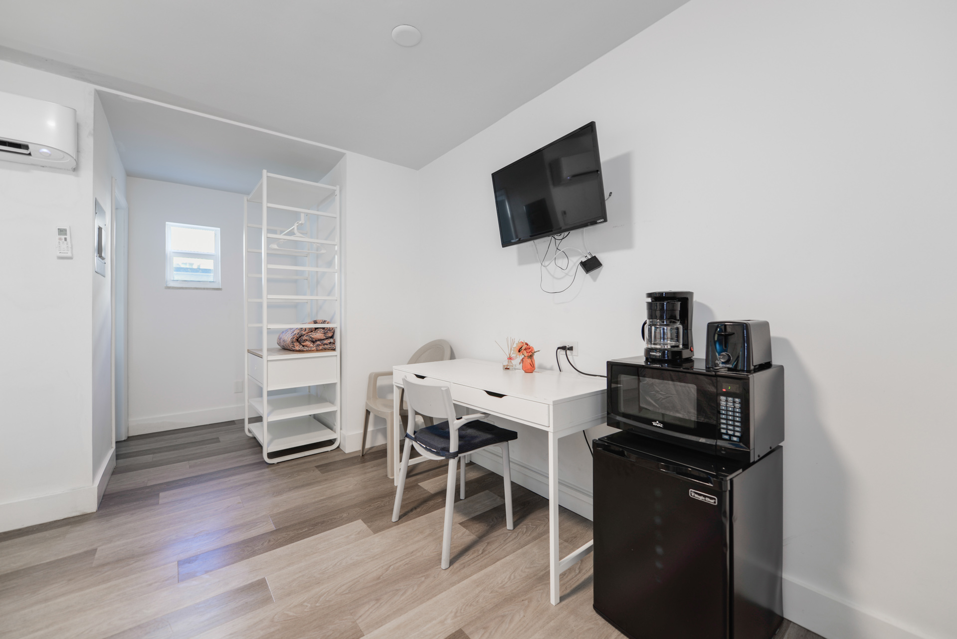 RE The Mariner Hotel, apt